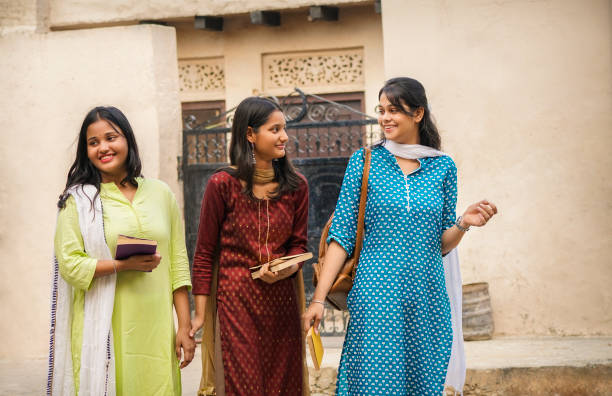 tradition indian cloth